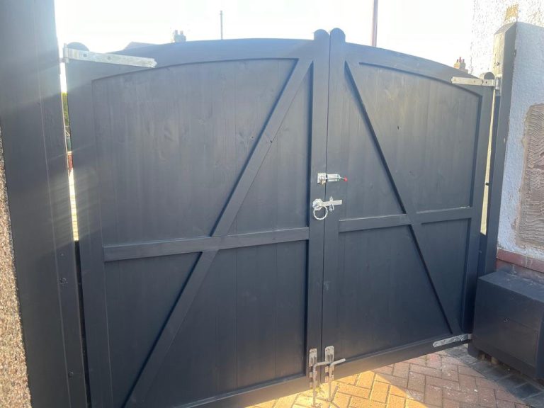 Fencing & Driveway Gates